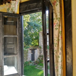 Ventana de mi habitación en solar de Bujadas / Aceytuno